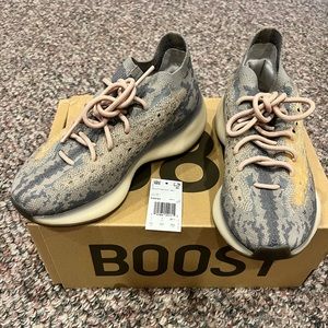 adidas Yeezy Boost 380 Mist vintage